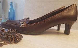 AK ANNE KLEIN IFLEX BROWN LEATHER 9.5